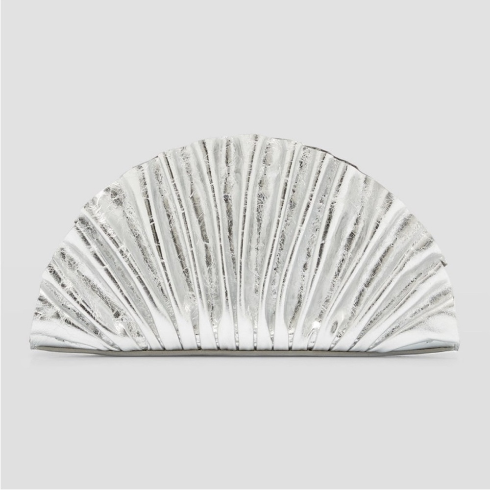 NWOT Cult Gaia Nala Silver Clutch Bag
